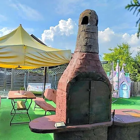 Rycerz לינה וארוחת בוקר נידז'יקה זאמק